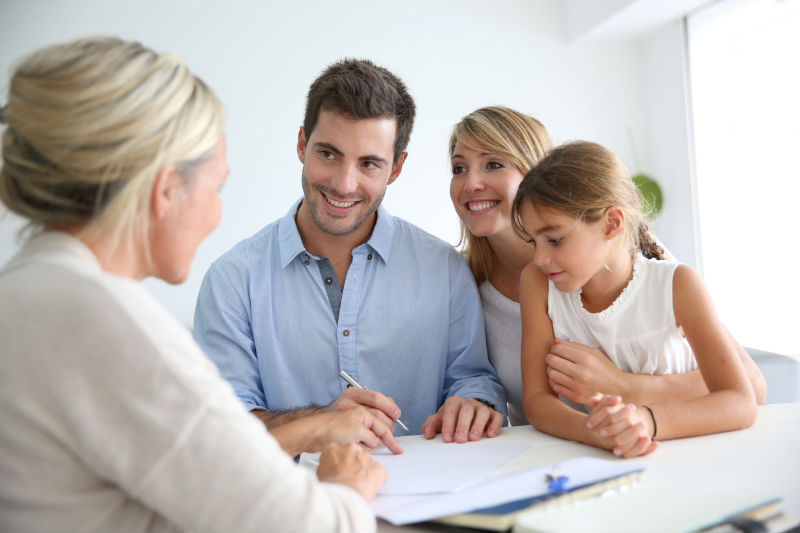Buying or Selling a Home? How Real Estate Offices in Jersey City, NJ Can Help